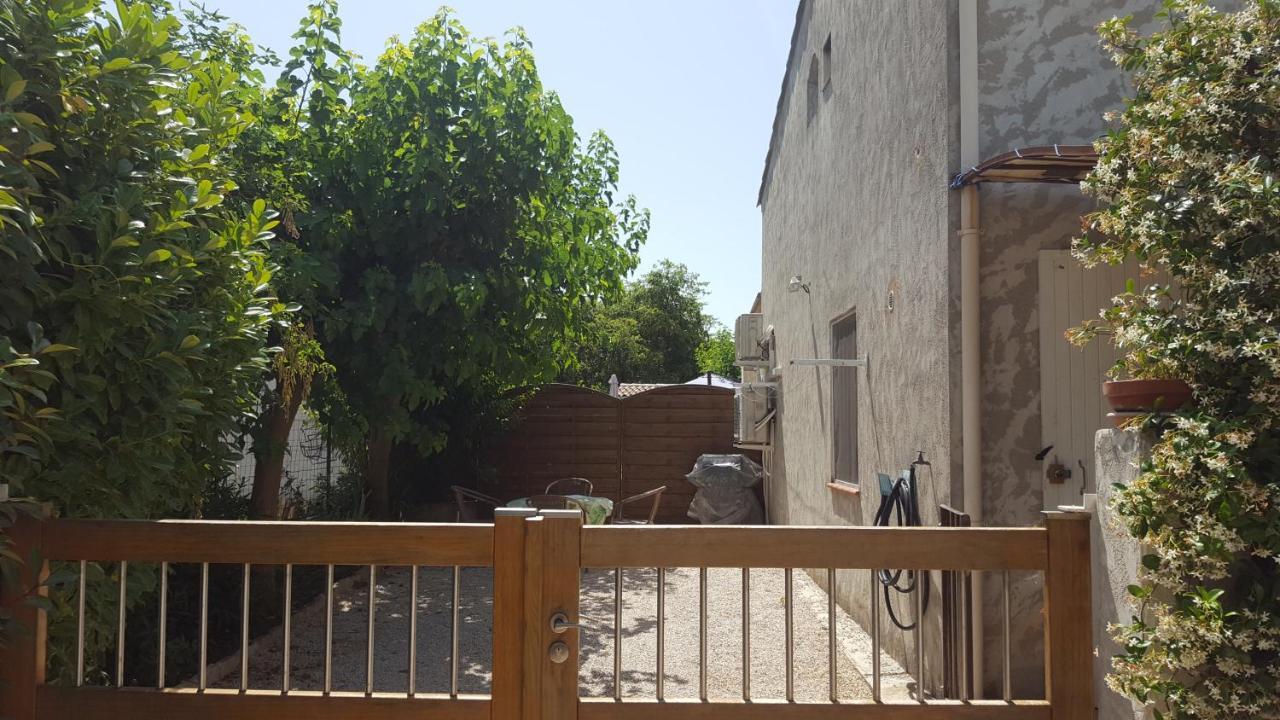 Les Lauriers Villa Le Castellet  Eksteriør billede