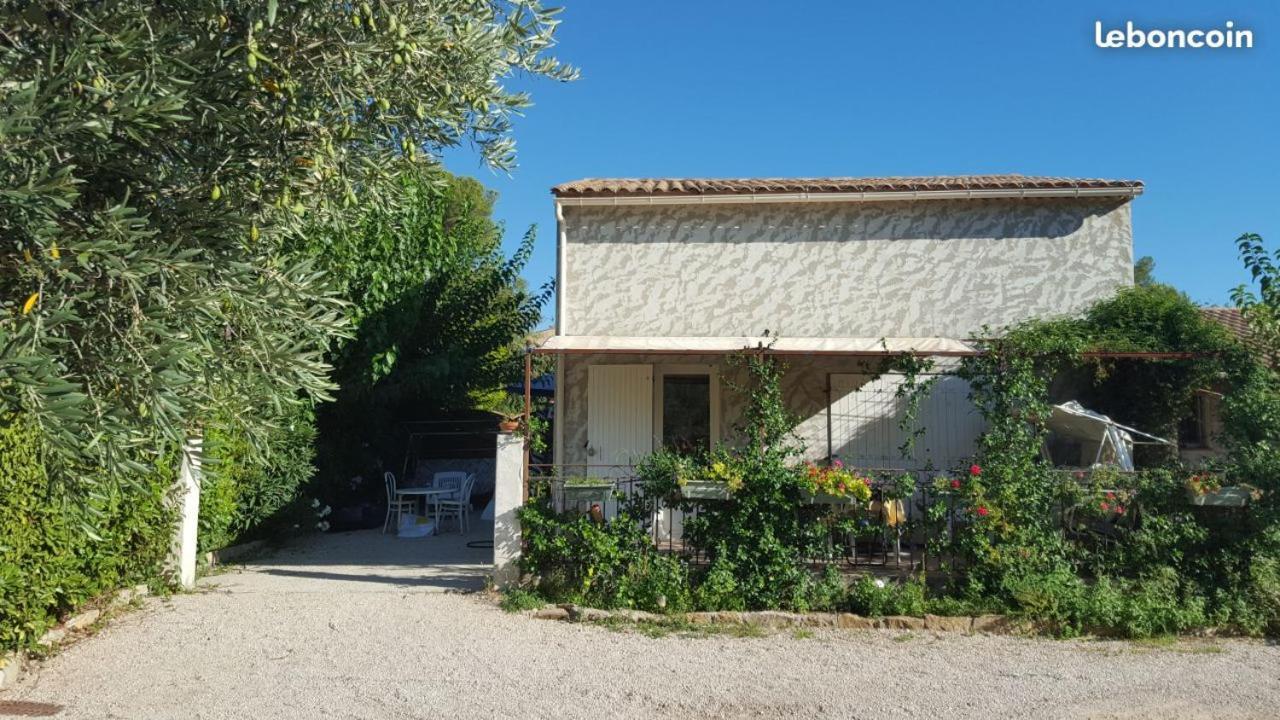 Les Lauriers Villa Le Castellet  Eksteriør billede
